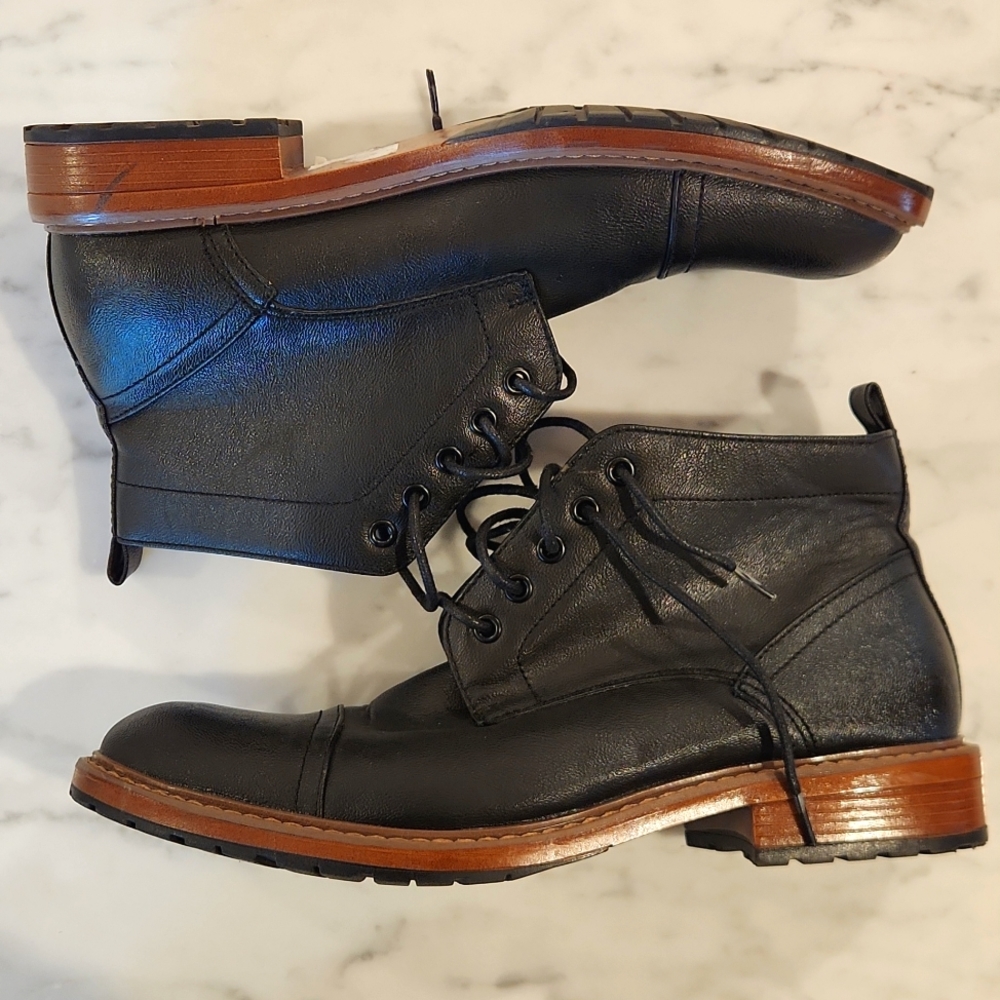 Perry Ellis ultra foam dress shoes